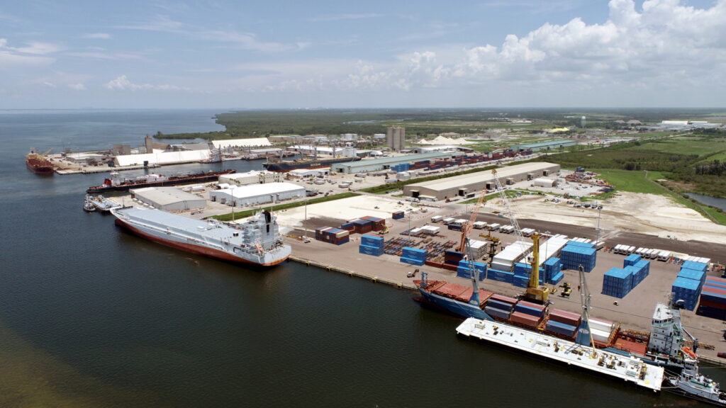 Port  Manatee is anticipating a significant increase in exports of steel materials following the acquisition of a port-adjacent facility by a unit of Peru-based Aceros Arequipa.